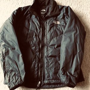 Women Med  North Face Quilted/Light Weight Jacket
